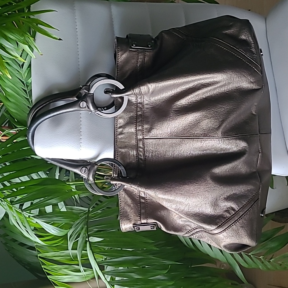 Kenneth Cole Lether Handbag ❤️